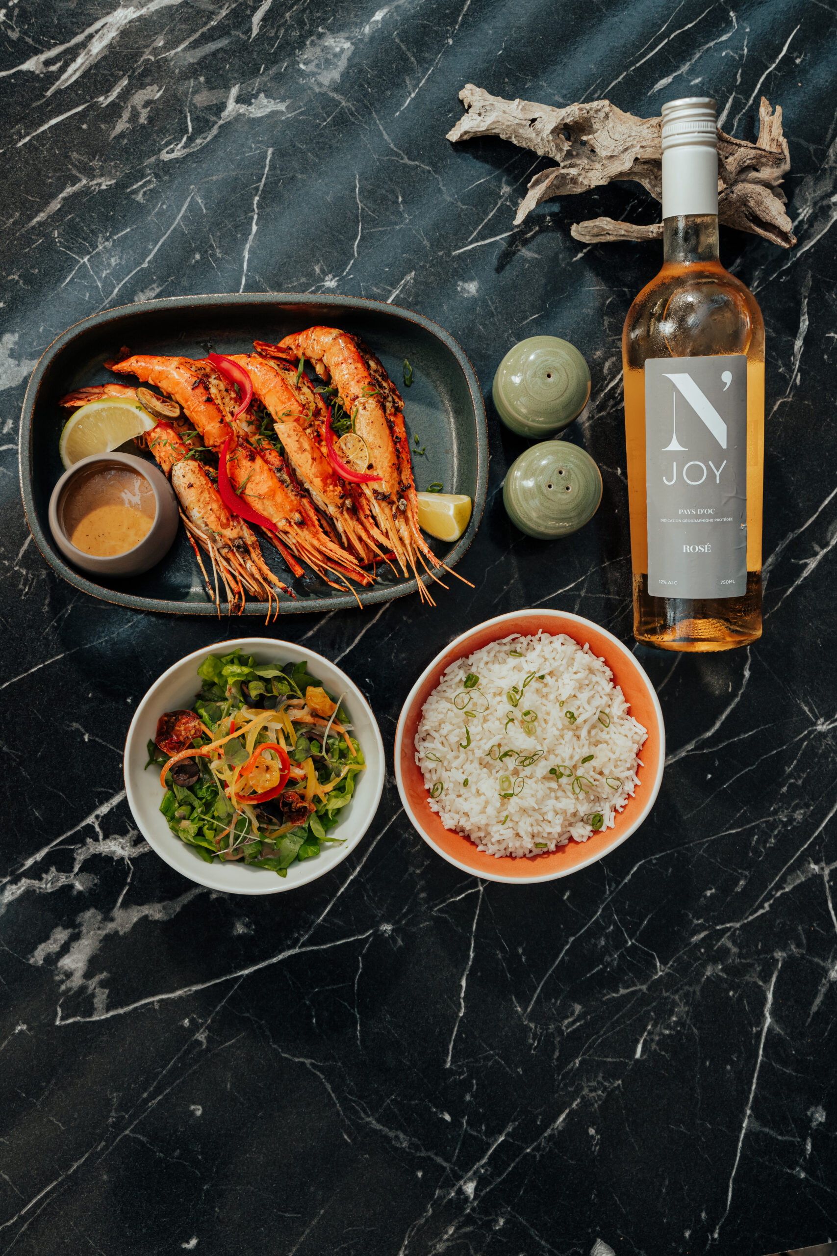Good Food, Good Drinks, Good Mood